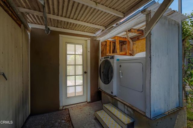 201 203 S E Street, Oxnard, CA 93030