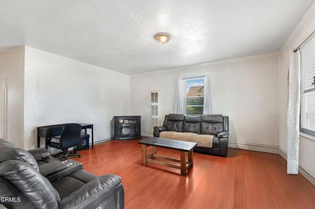 201 203 S E Street, Oxnard, CA 93030