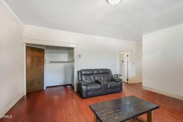 201 203 S E Street, Oxnard, CA 93030