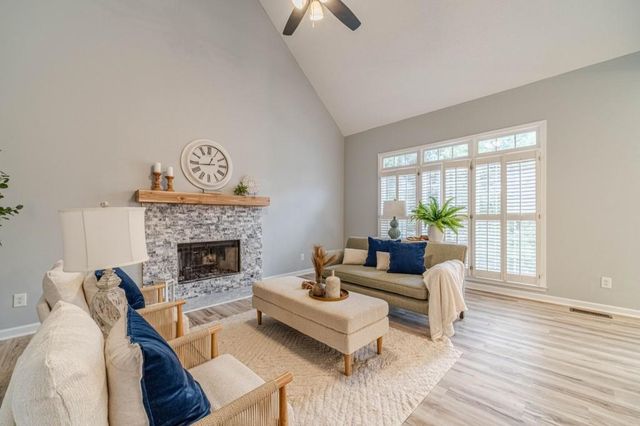 6036 Mill Rose Trace, Flowery Branch, GA 30542