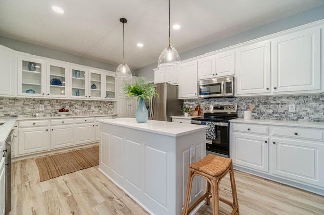 6036 Mill Rose Trace, Flowery Branch, GA 30542