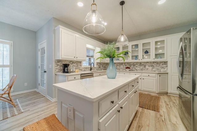 6036 Mill Rose Trace, Flowery Branch, GA 30542