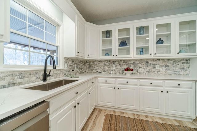 6036 Mill Rose Trace, Flowery Branch, GA 30542