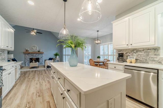 6036 Mill Rose Trace, Flowery Branch, GA 30542