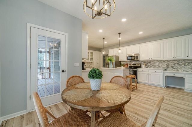 6036 Mill Rose Trace, Flowery Branch, GA 30542