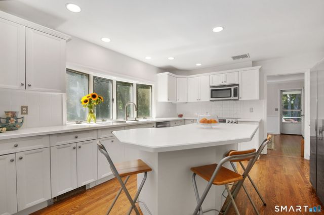 63 Pipers Hill Road, Wilton, CT 06897