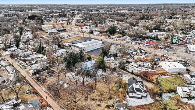 11 Glass Street, Greenville, SC 29609