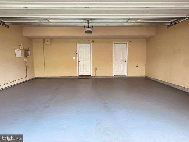 8201 CASTANEA LN, Derwood, MD 20855