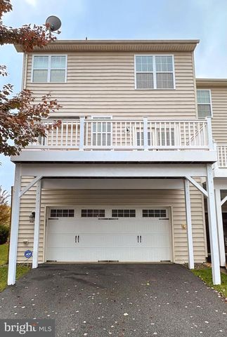 8201 CASTANEA LN, Derwood, MD 20855