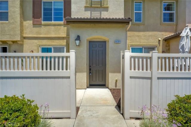 44091 Calle Luz, Temecula, CA 92592