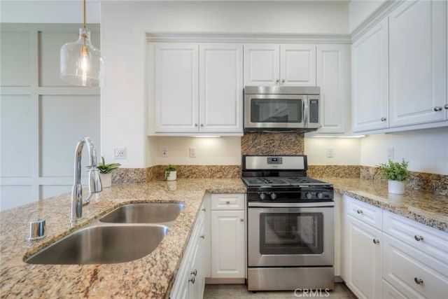 44091 Calle Luz, Temecula, CA 92592