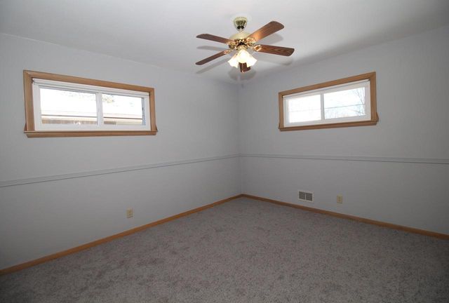 3214 S 72nd STREET, Milwaukee, WI 53219