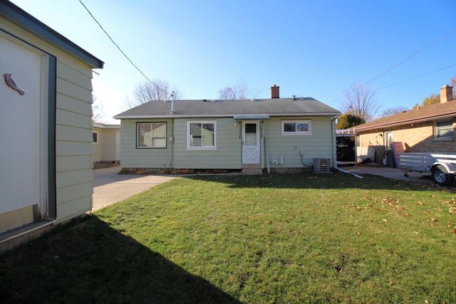 3214 S 72nd STREET, Milwaukee, WI 53219