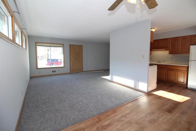 3214 S 72nd STREET, Milwaukee, WI 53219