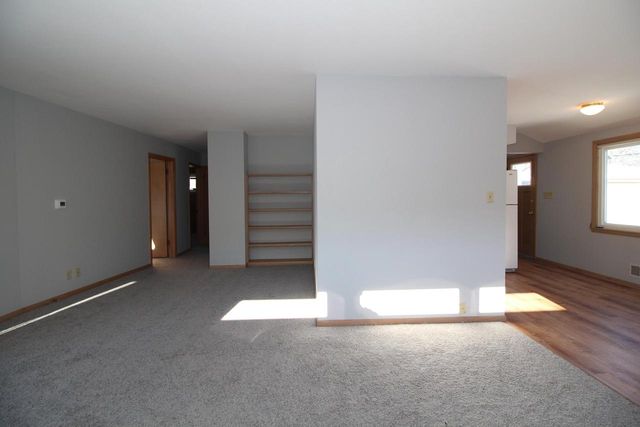 3214 S 72nd STREET, Milwaukee, WI 53219