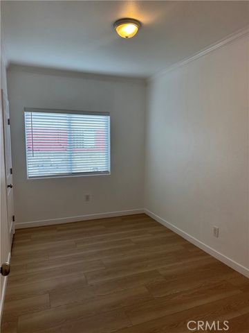 956 E 43rd, Los Angeles, CA 90011