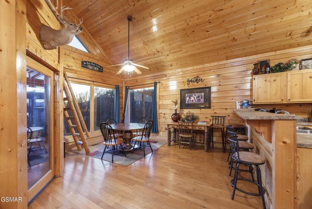 2517 Look Afar View Drive, Sevierville, TN 37876