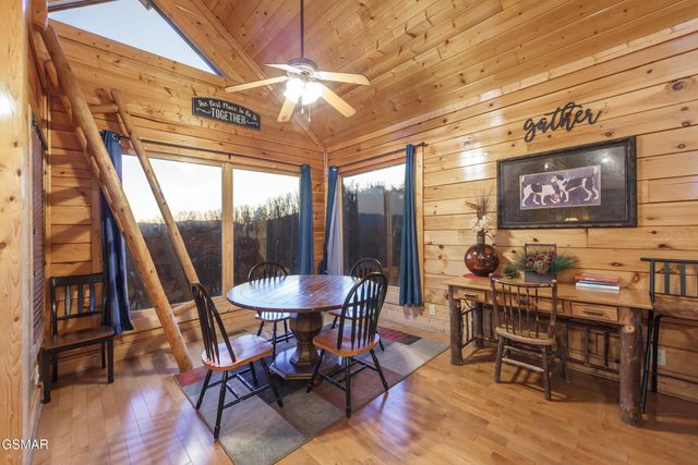 2517 Look Afar View Drive, Sevierville, TN 37876
