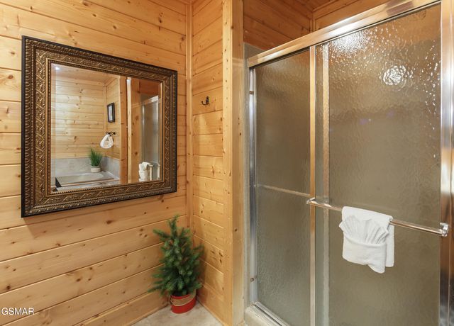 2517 Look Afar View Drive, Sevierville, TN 37876