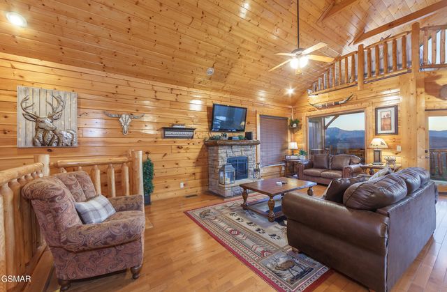 2517 Look Afar View Drive, Sevierville, TN 37876