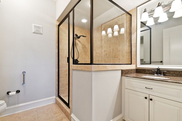 301 Watermere Drive 212, Southlake, TX 76092