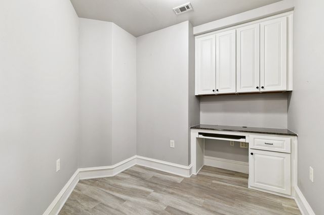 301 Watermere Drive 212, Southlake, TX 76092