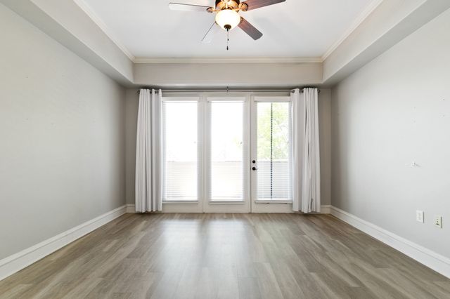 301 Watermere Drive 212, Southlake, TX 76092