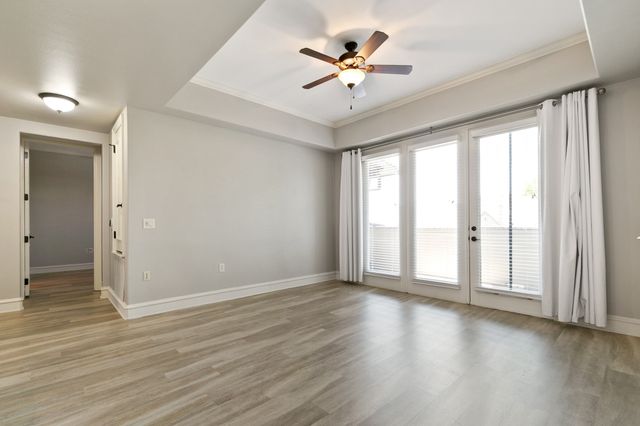 301 Watermere Drive 212, Southlake, TX 76092