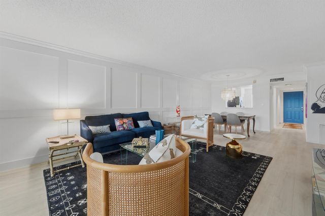 6149 Pointe Regal Circle 403, Delray Beach, FL 33484