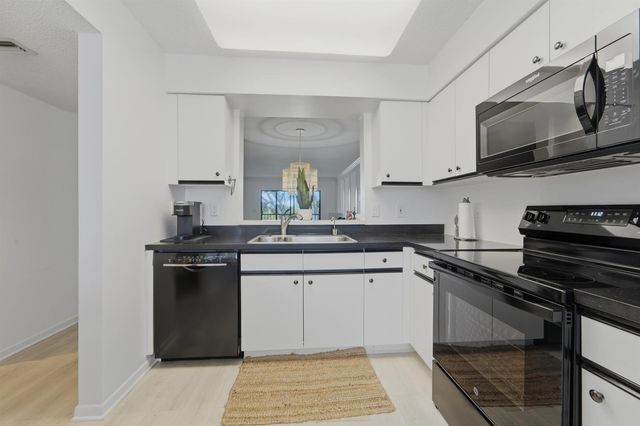 6149 Pointe Regal Circle 403, Delray Beach, FL 33484