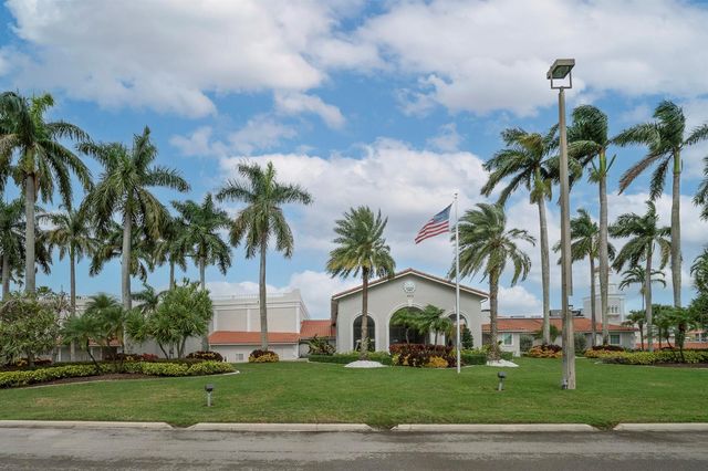 6149 Pointe Regal Circle 403, Delray Beach, FL 33484