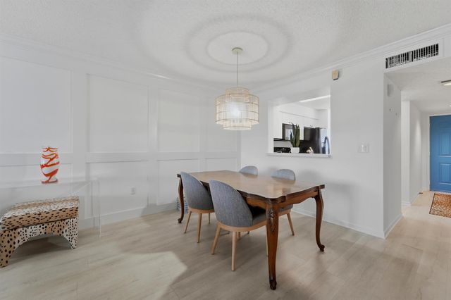 6149 Pointe Regal Circle 403, Delray Beach, FL 33484