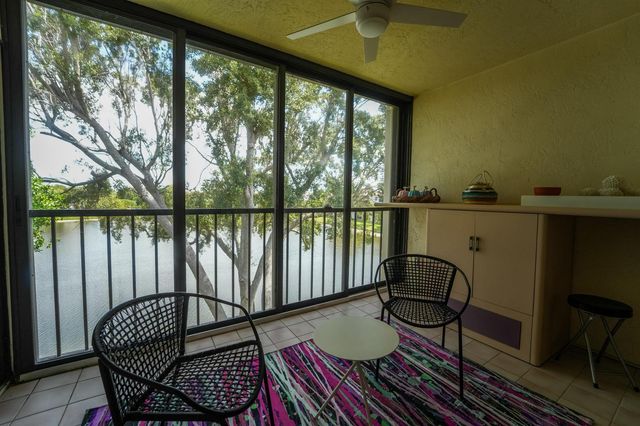 6149 Pointe Regal Circle 403, Delray Beach, FL 33484