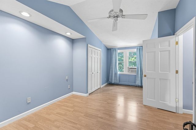 125 Jaffrey St, Weymouth, MA 02188