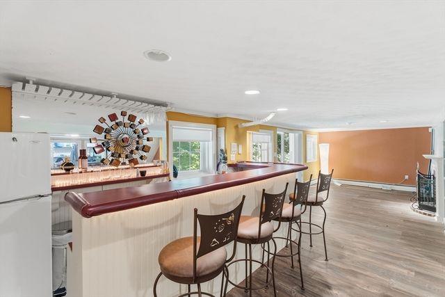 125 Jaffrey St, Weymouth, MA 02188