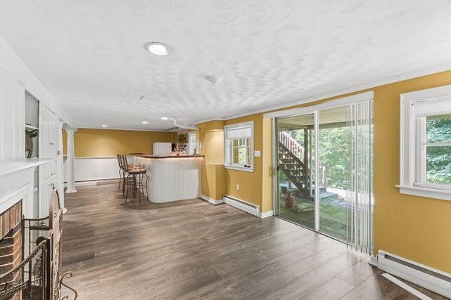125 Jaffrey St, Weymouth, MA 02188