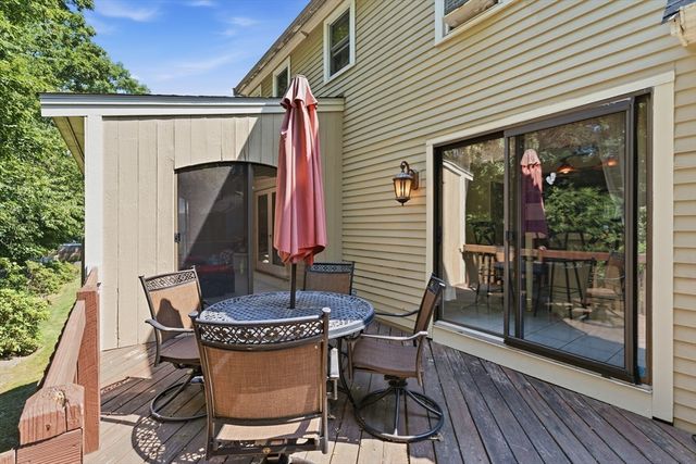 125 Jaffrey St, Weymouth, MA 02188