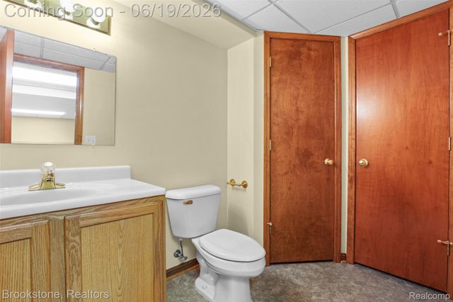 16981 Sandstone Circle 74, Macomb Township, MI 48042