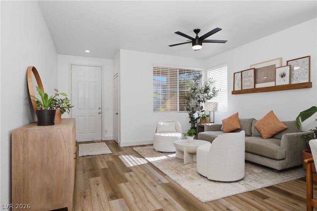 9490 Veterans Court, Las Vegas, NV 89148 — photo 2
