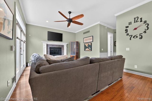 50342 Hancock Street, Canton, MI 48188