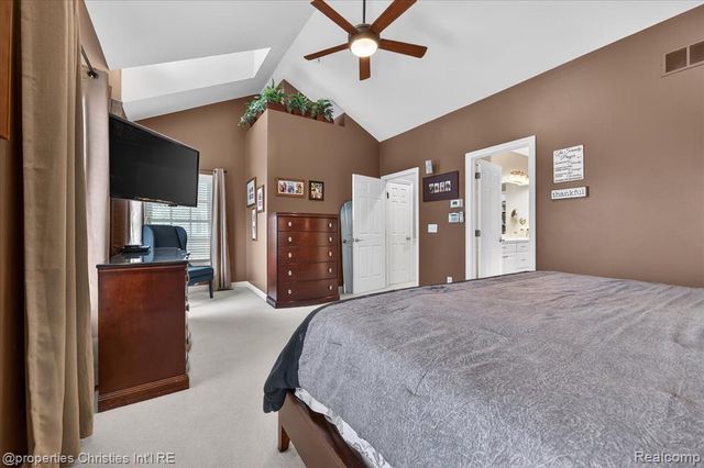 50342 Hancock Street, Canton, MI 48188