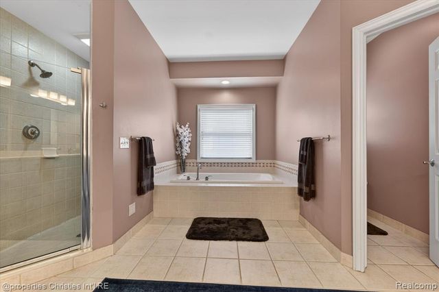 50342 Hancock Street, Canton, MI 48188