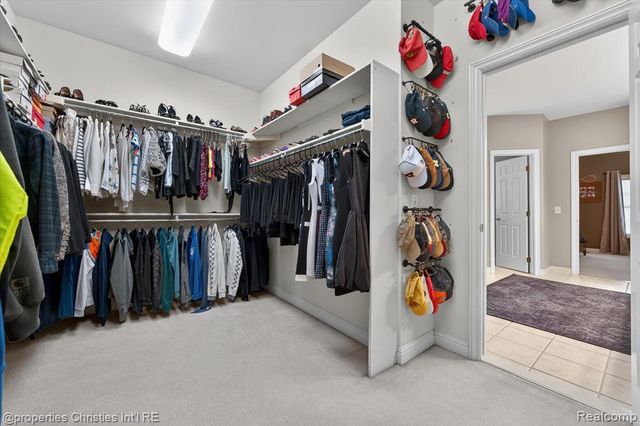 50342 Hancock Street, Canton, MI 48188