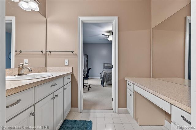 50342 Hancock Street, Canton, MI 48188