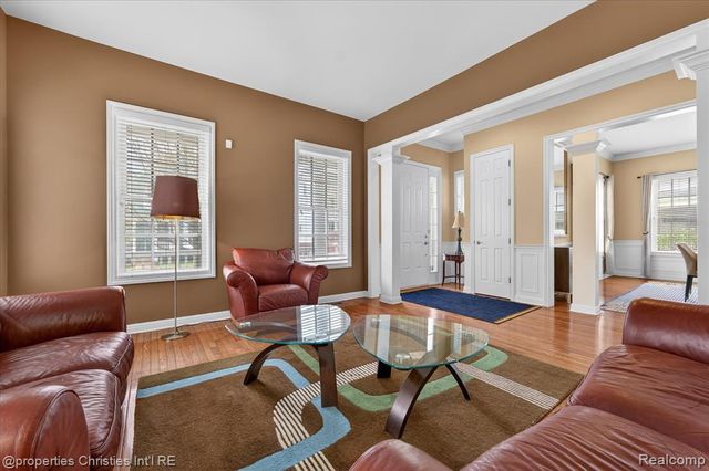 50342 Hancock Street, Canton, MI 48188