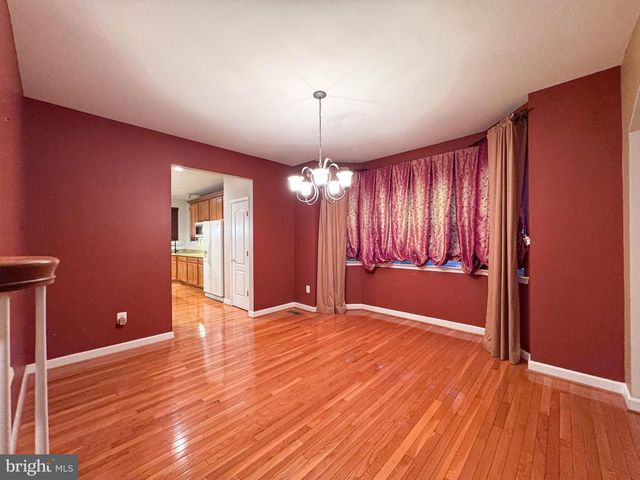 2039 DOWNSHIRE CT, Waldorf, MD 20603