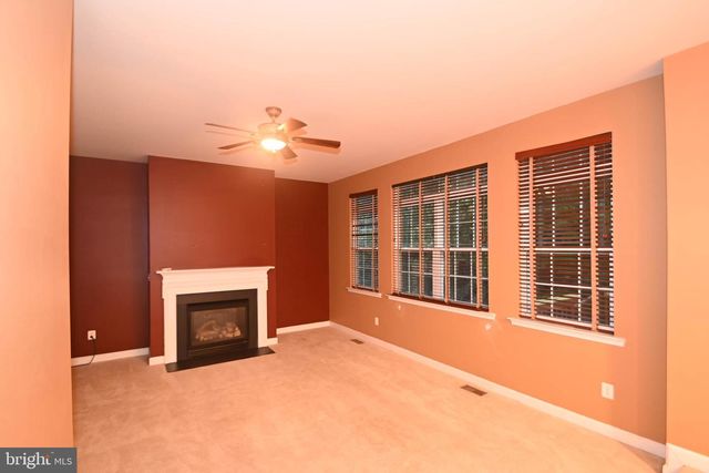 2039 DOWNSHIRE CT, Waldorf, MD 20603