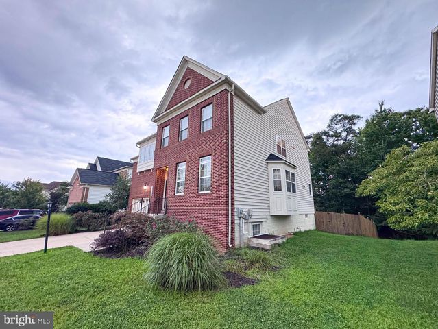 2039 DOWNSHIRE CT, Waldorf, MD 20603