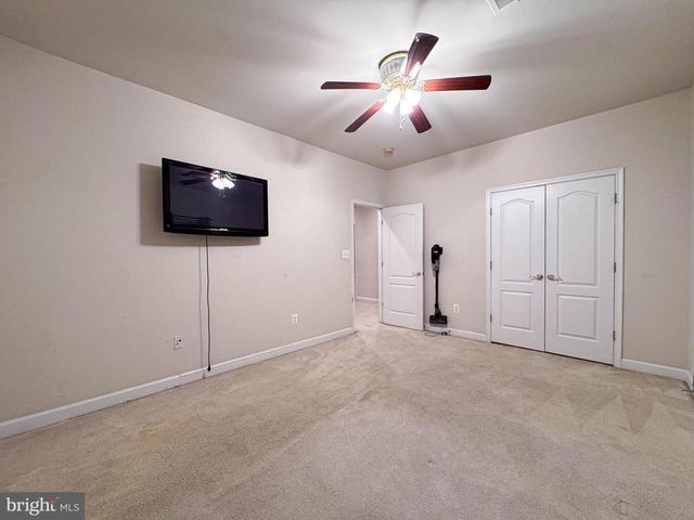 2039 DOWNSHIRE CT, Waldorf, MD 20603