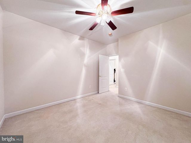 2039 DOWNSHIRE CT, Waldorf, MD 20603